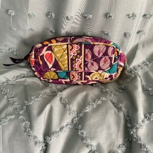 Vera Bradley Plum Crazy make-up bag